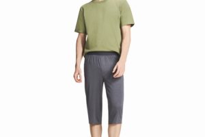 襟ぐりの広いインナーが欲しい男性はwomenエアリズム シームレスtがおすすめ Room78